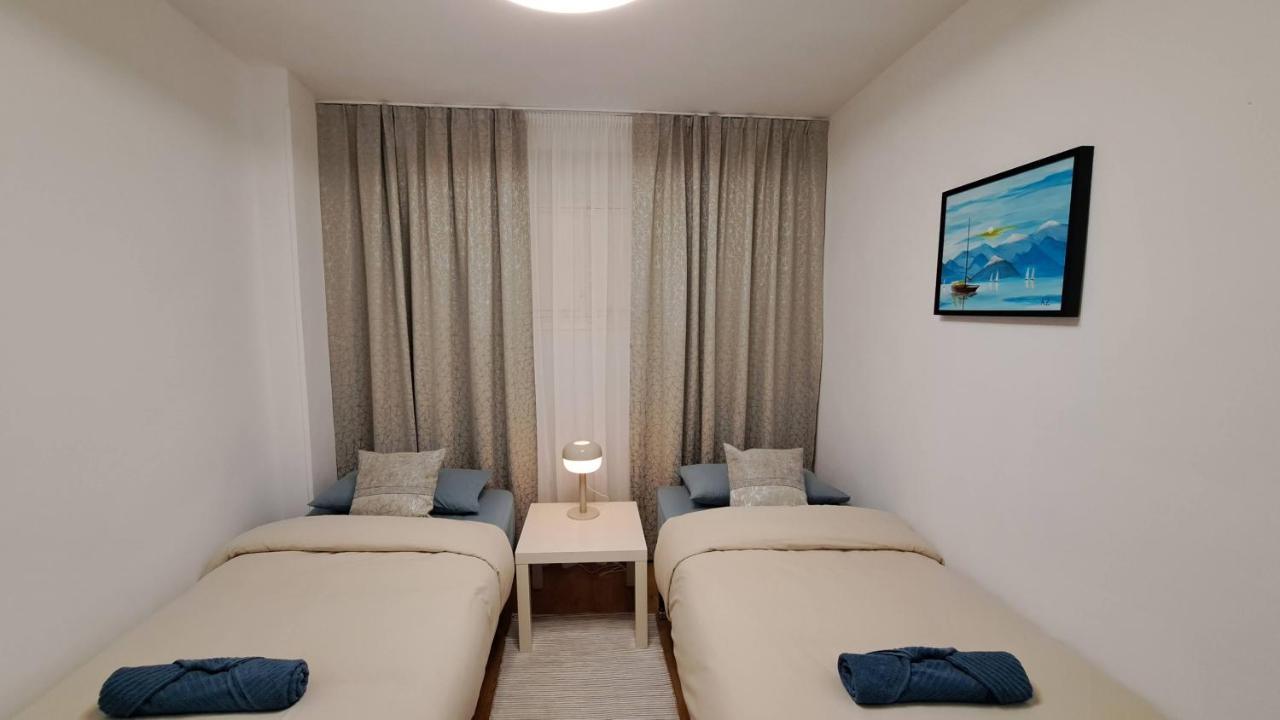 Garden Beach Apartment Torrevieja Extérieur photo
